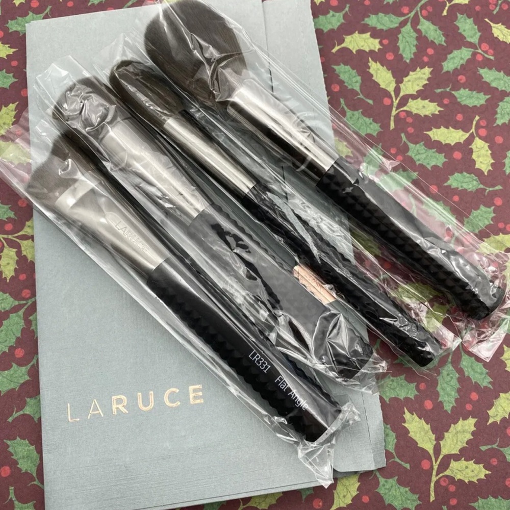 Láruce Luxury Beauty Brush Set